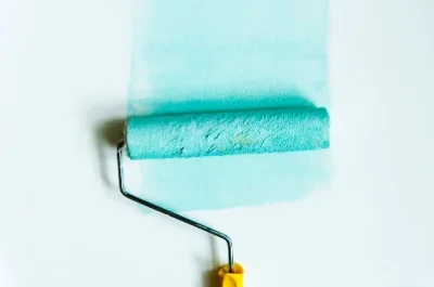 Peinture intérieure à Escorailles — murs, plafonds et boiseries